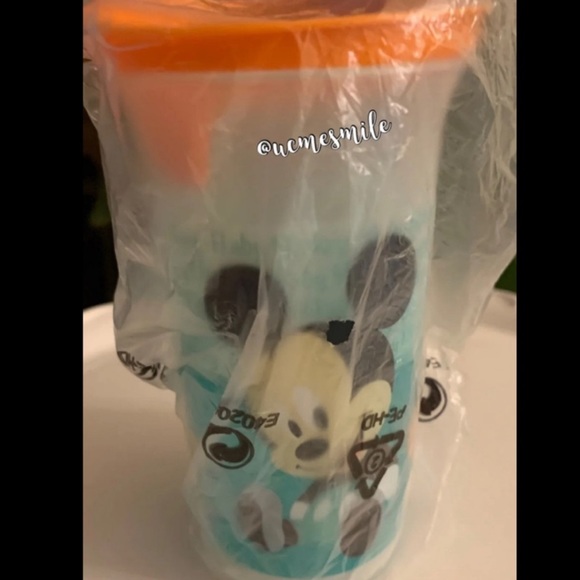 Tupperware Disney Baby Minnie & Baby Mickey Sippy Cups - Picture 6 of 7